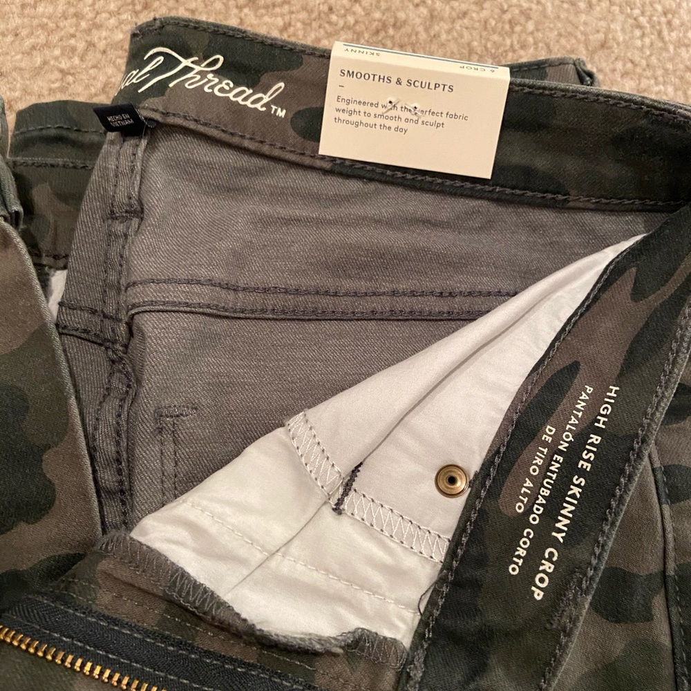 Pants - Picture 4 of 5